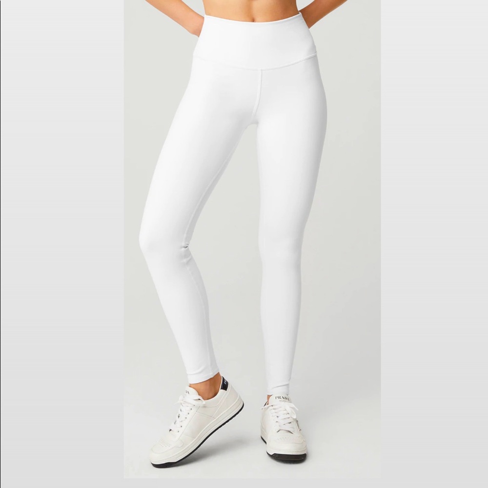 Alo Yoga High-Waist Airbrush Legging